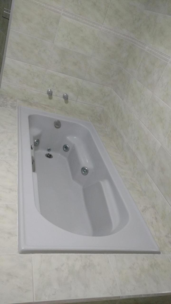 Hotel Mariluz Telêmaco Borba Eksteriør billede